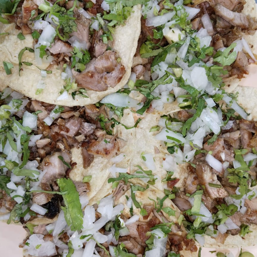 Orden de Tacos de Suadero.