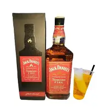 Jac, gelo de coco e redbull