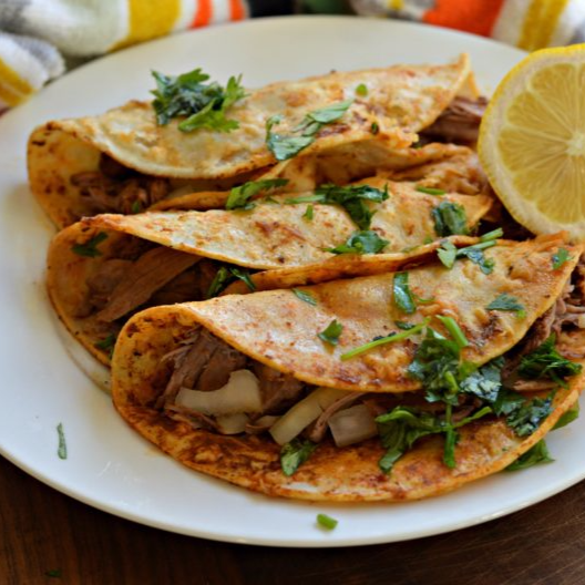 Tacos de Birria (orden de 3 y consome de regalo)