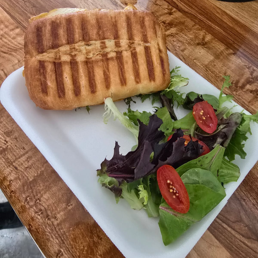 Panino Pollo (con ensalada)