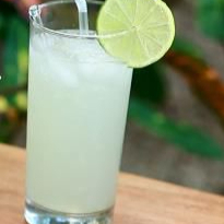 Agua de Limón