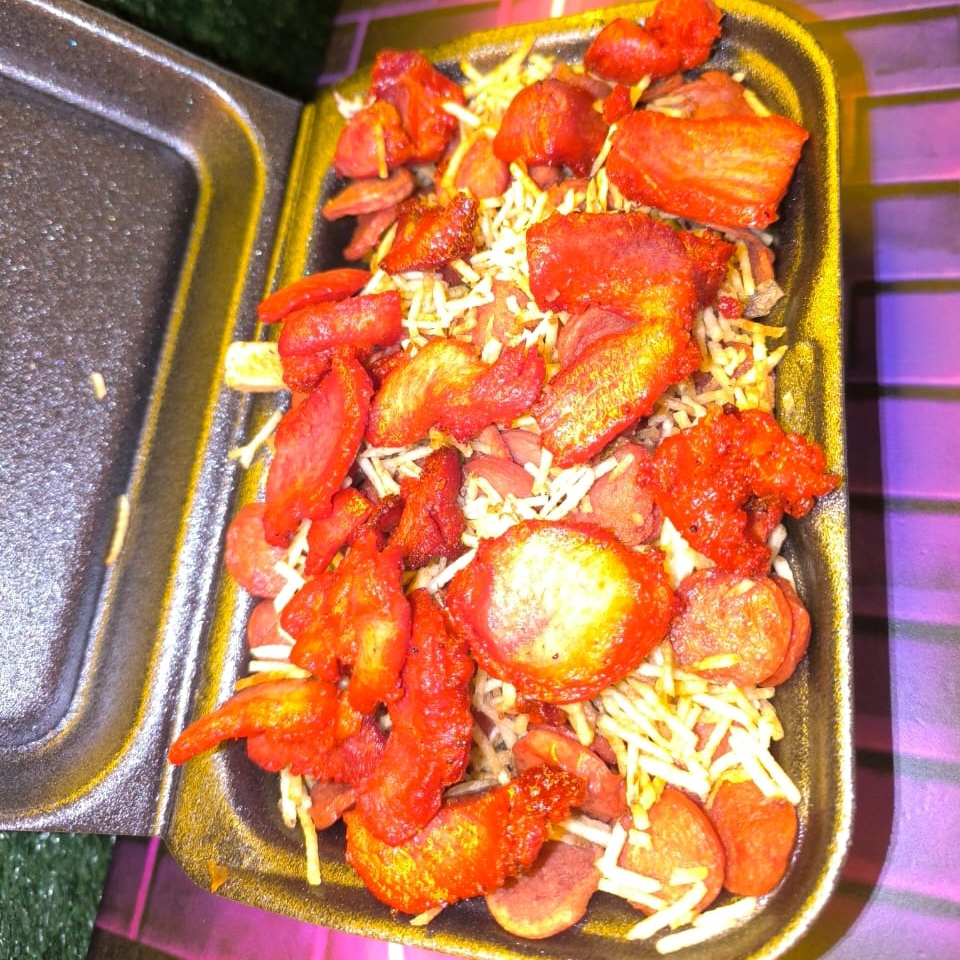 Salchipapa Especial de Costilla