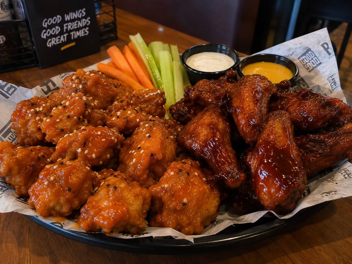 Lalos Crazy Wings