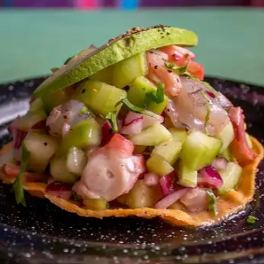 Tostada de camarón o mixta