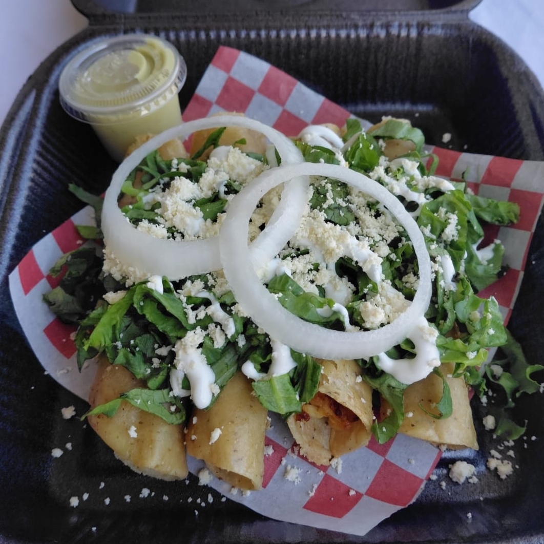 TACOS DORADOS