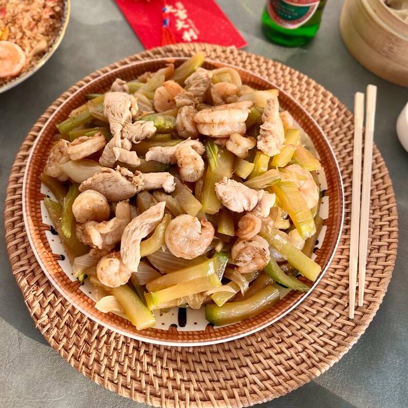 Chop Suey Pollo y Camaron
