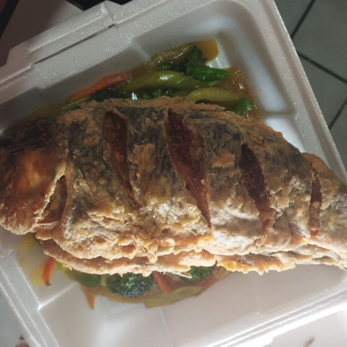 Mojarra en Salsa Blanca