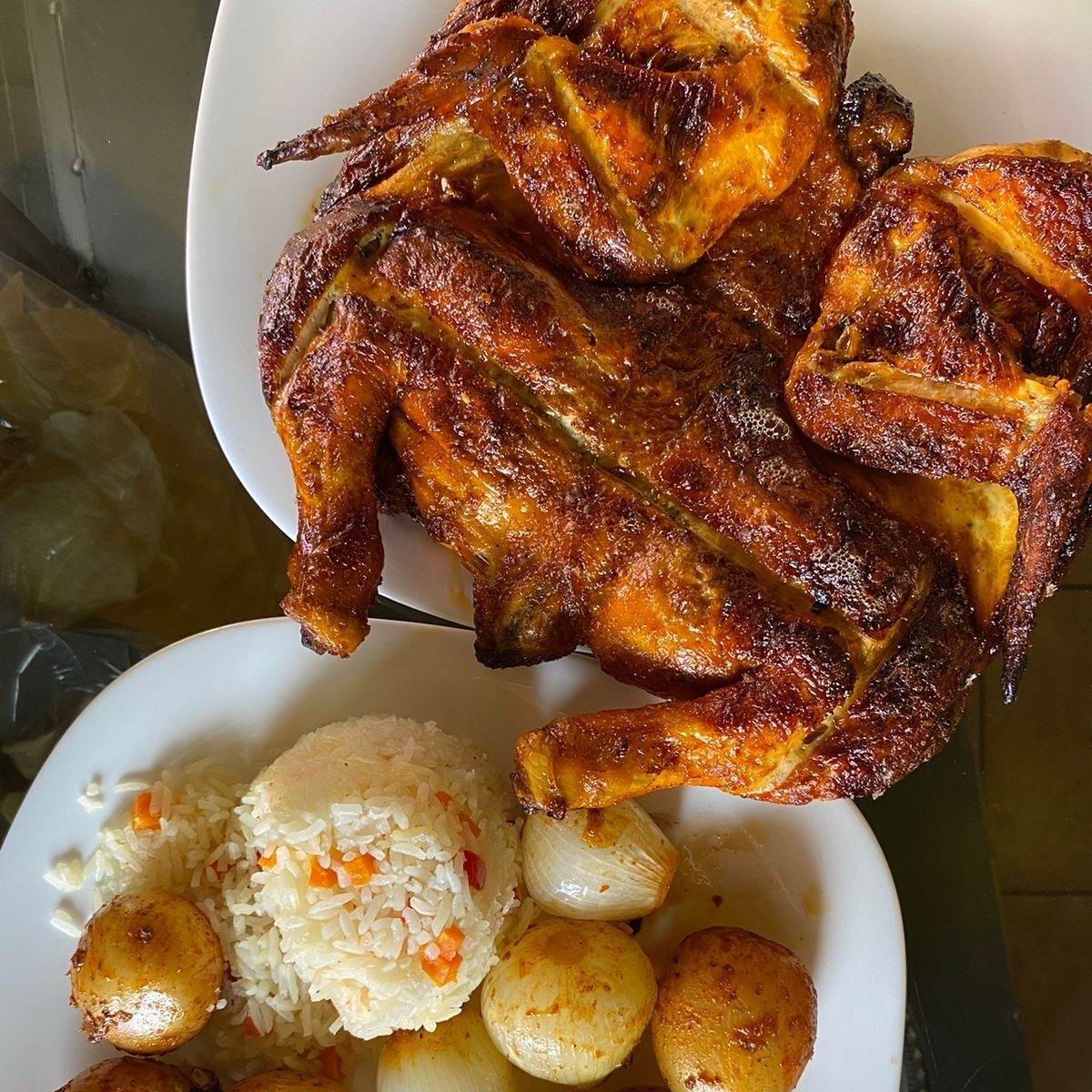 1 Pollo a la Leña