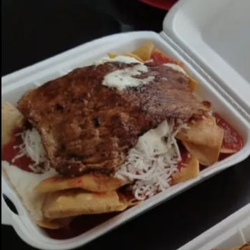 Chilaquiles con Carne Enchilada