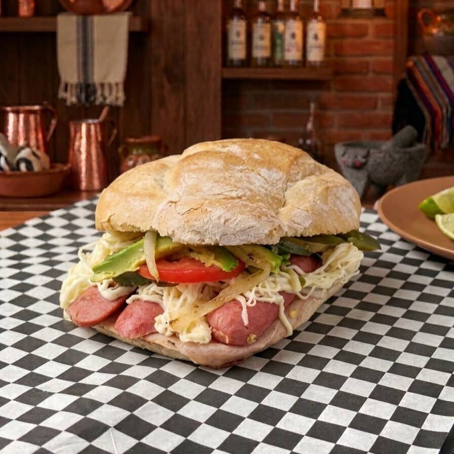 SALCHICHA
