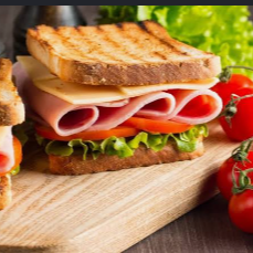 Sándwich Tradicional