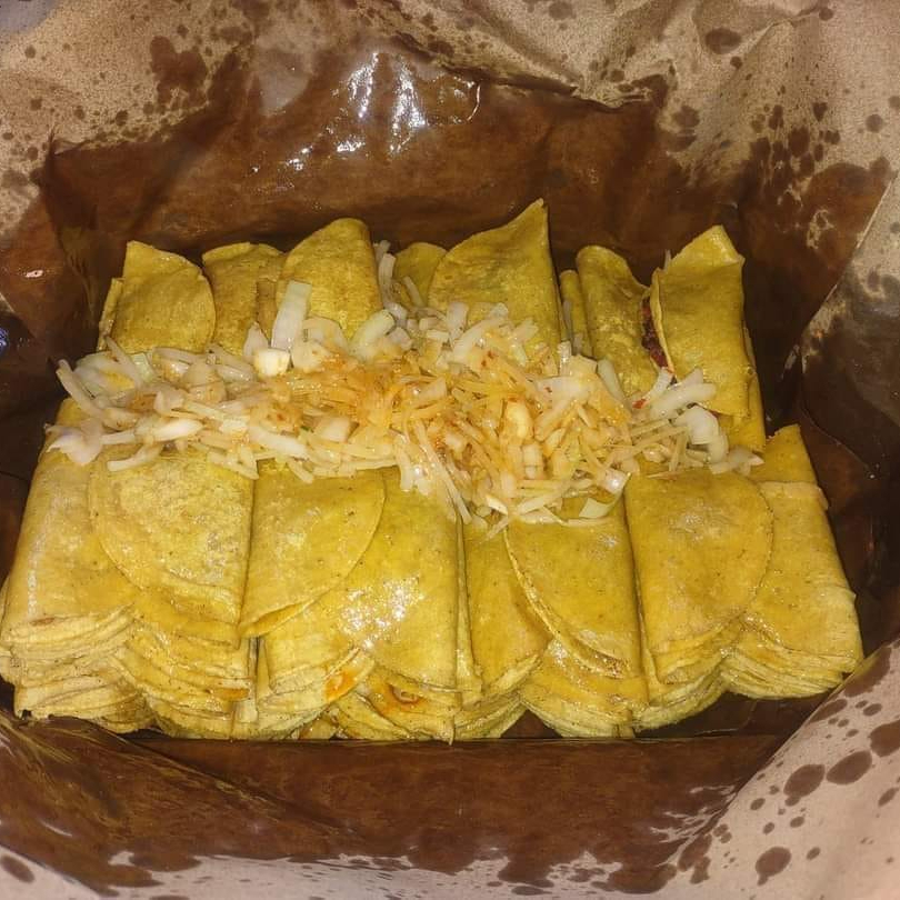 10 TACOS MIXTOS + PEPSI 1L