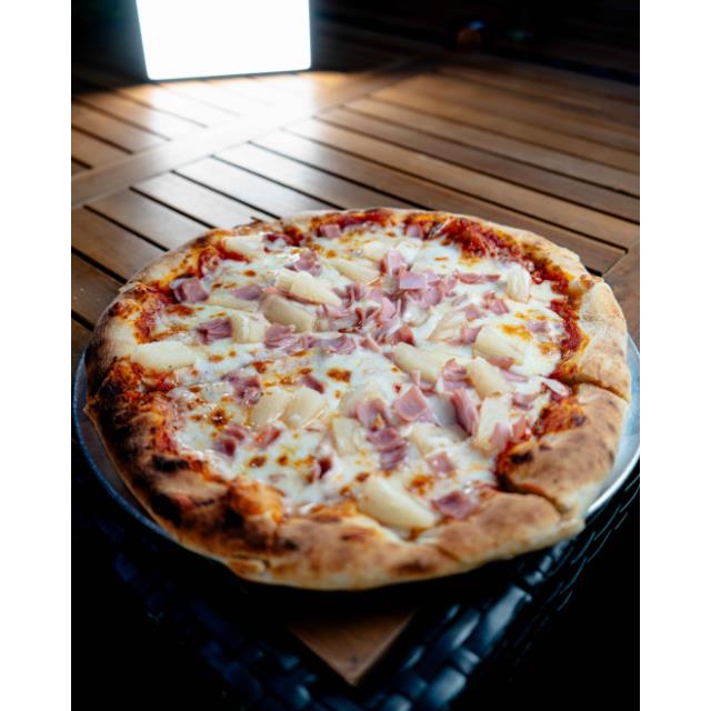 PIZZA HAWAIANA