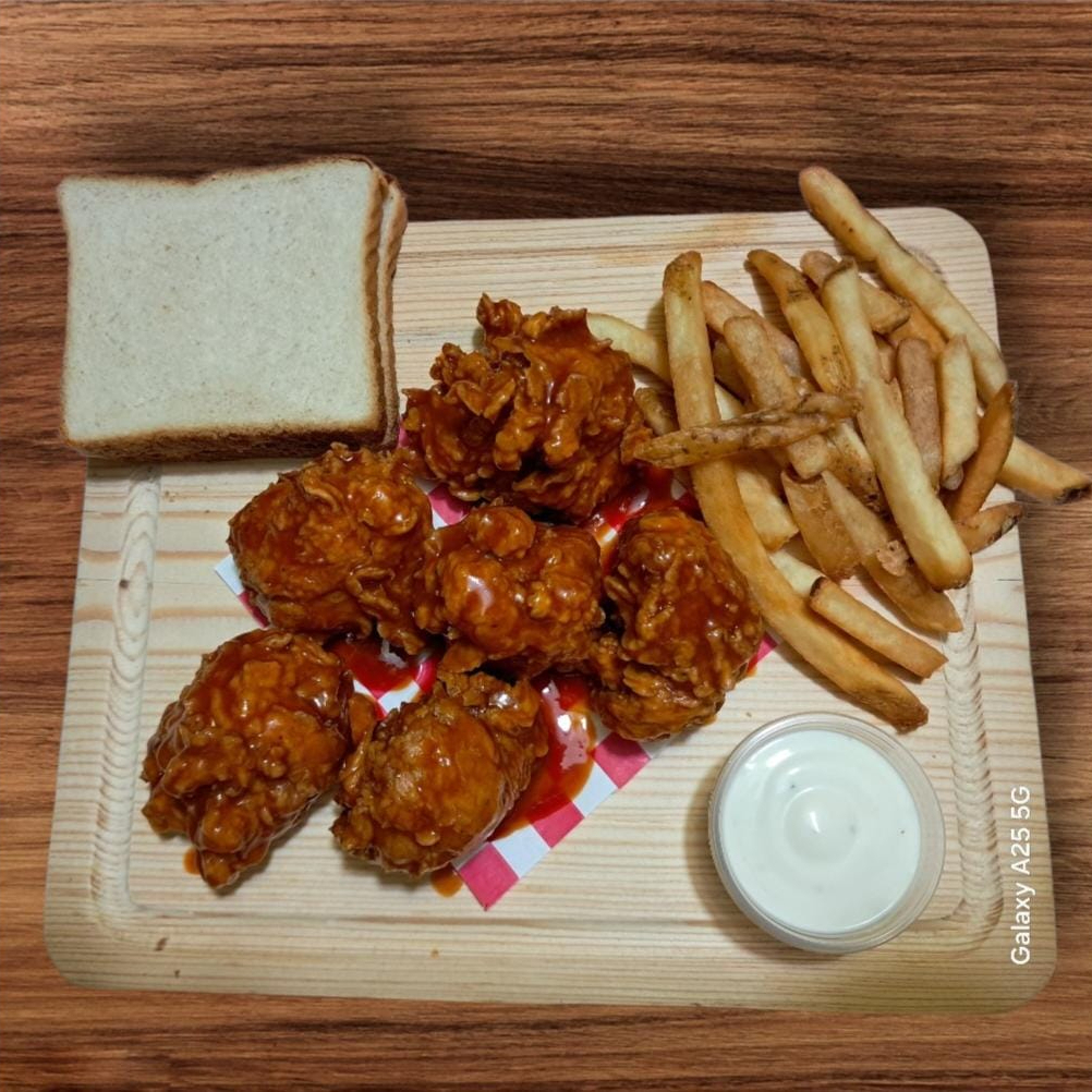 6 BONELES MÁS PAPAS FRITAS