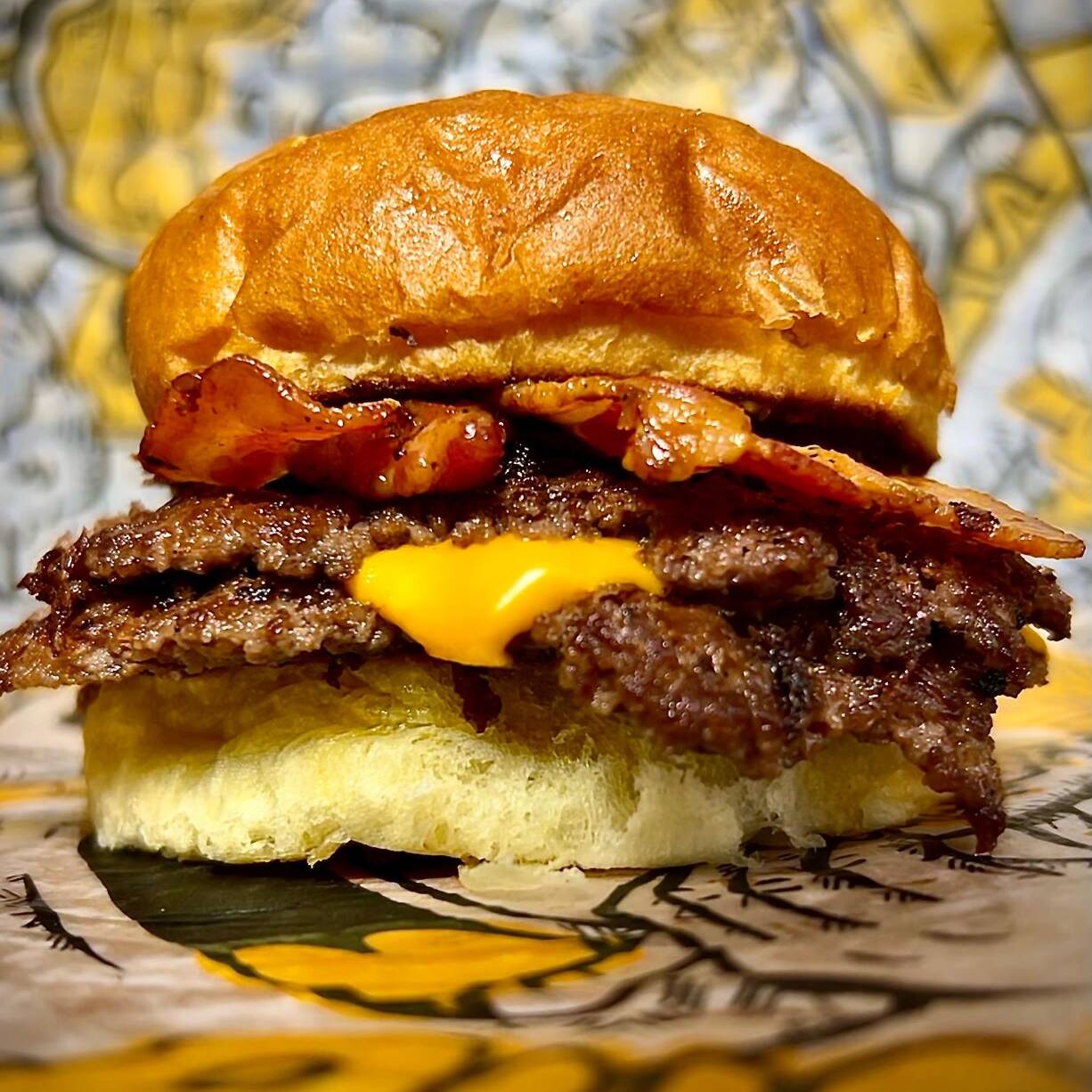 Smoked Smash Cheese Burger