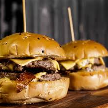 2 Hamburguesas Doble Carne + Papas + 2 Gaseosas