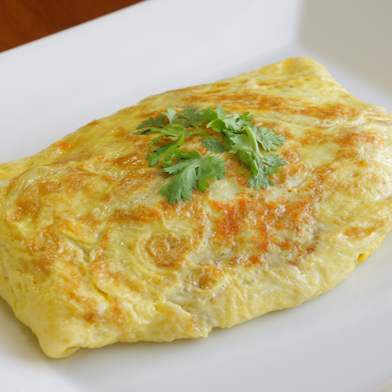 Omelette con jamon y queso