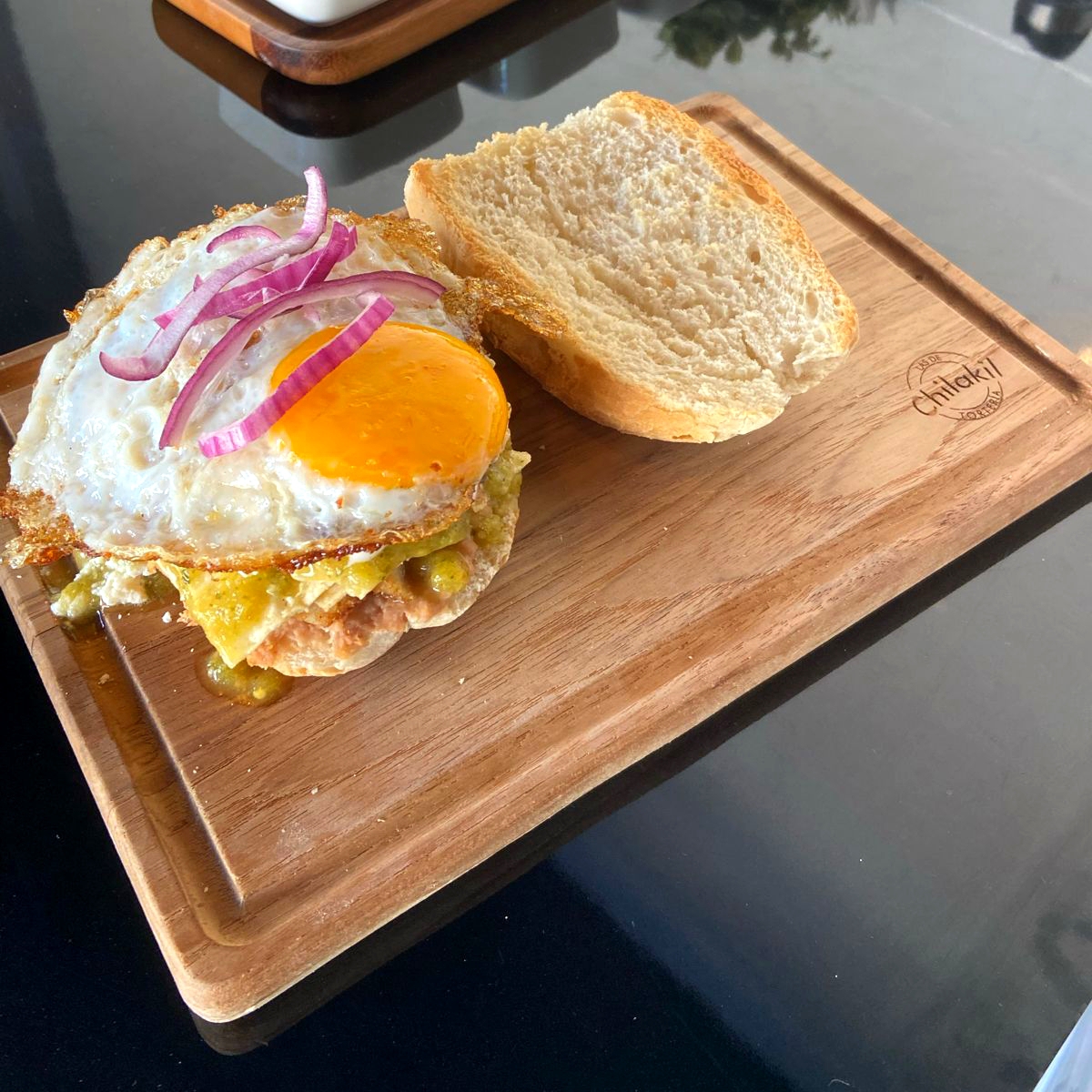 Molletes con Arrachera