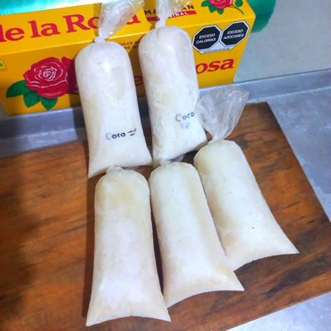 Boli de Coco
