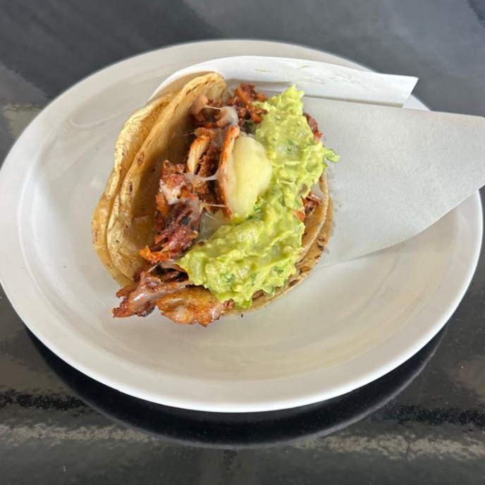 TACO DE ADOBADA (PASTOR) CON QUESO