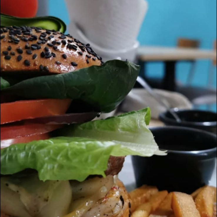 Hamburguesa Mar y Tierra