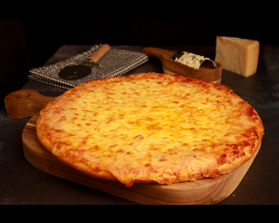 Pizza 4 quesos