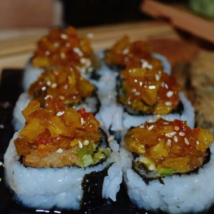 Combo Veggie BURGUER - SUSHI