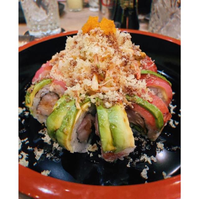 SUSHI CENTRAL DELUXE ROLL