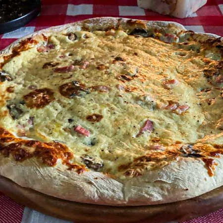 Pizza Carbonara