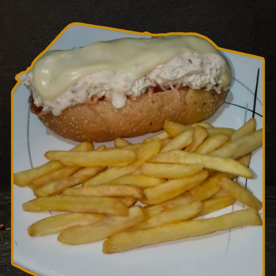 ALIADO CON PAPAS Y GASEOSA