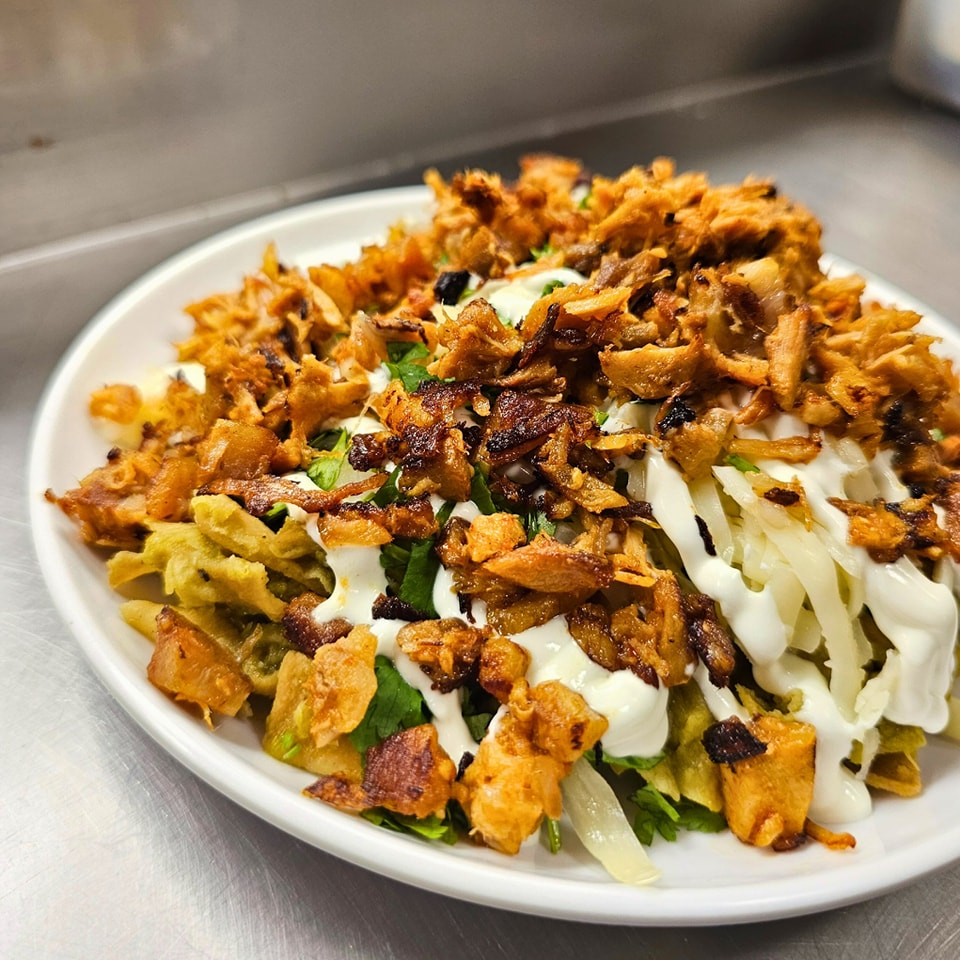 Chilaquiles con guisado individuales