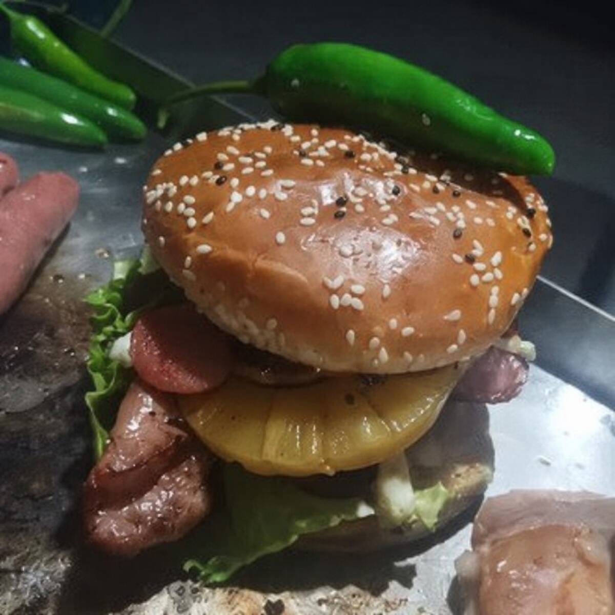 HAMBURGUESA HAWAIANA 🍔🎉