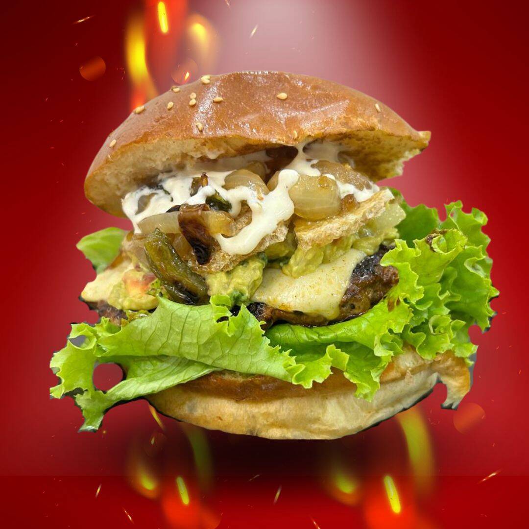 Burger con Chicharrón y Guacamole