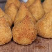 COXINHA DE FRANGO E UMA COCA ZERO