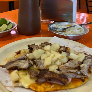 Pizza Hawaiana con Carne