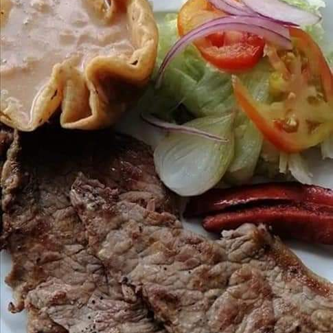 CARNE ASADA  SIRLOIN + AGUA DEL DIA
