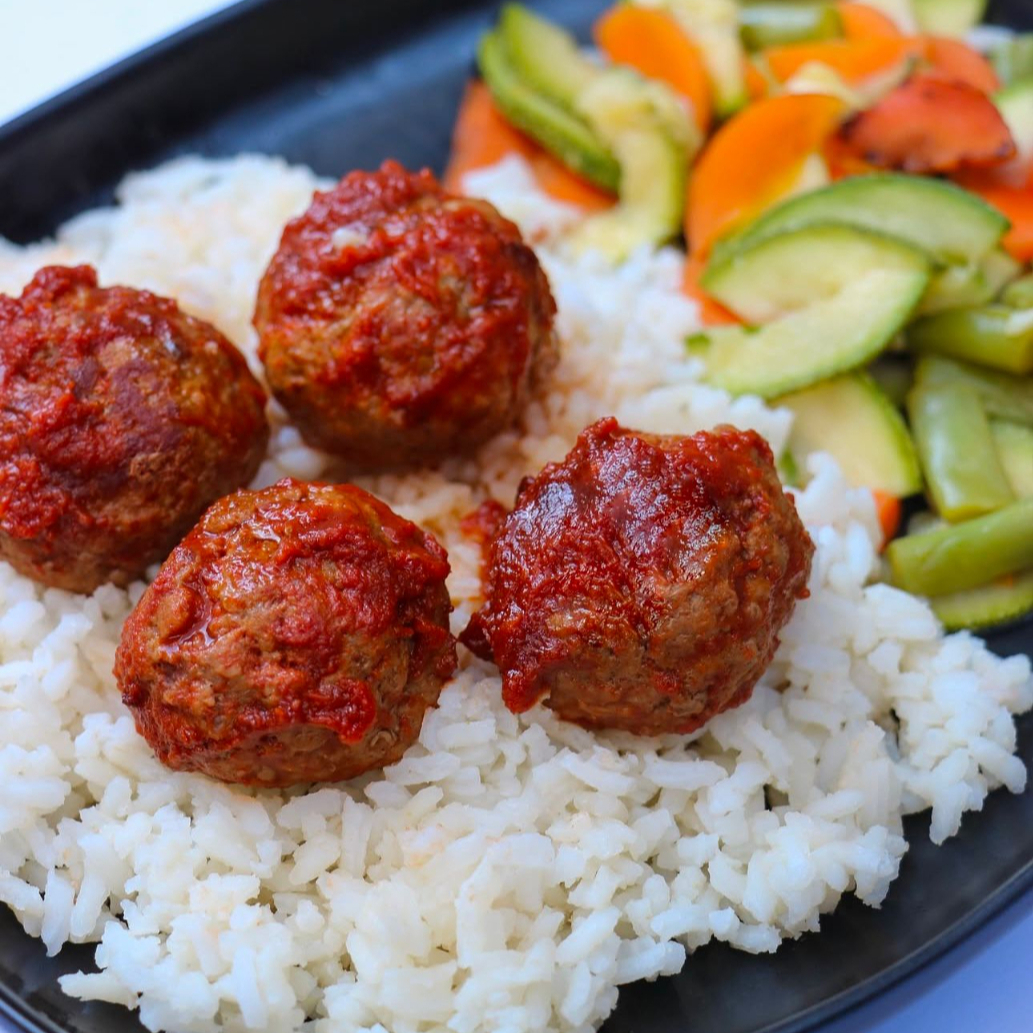 Albondigas Enchipotladas