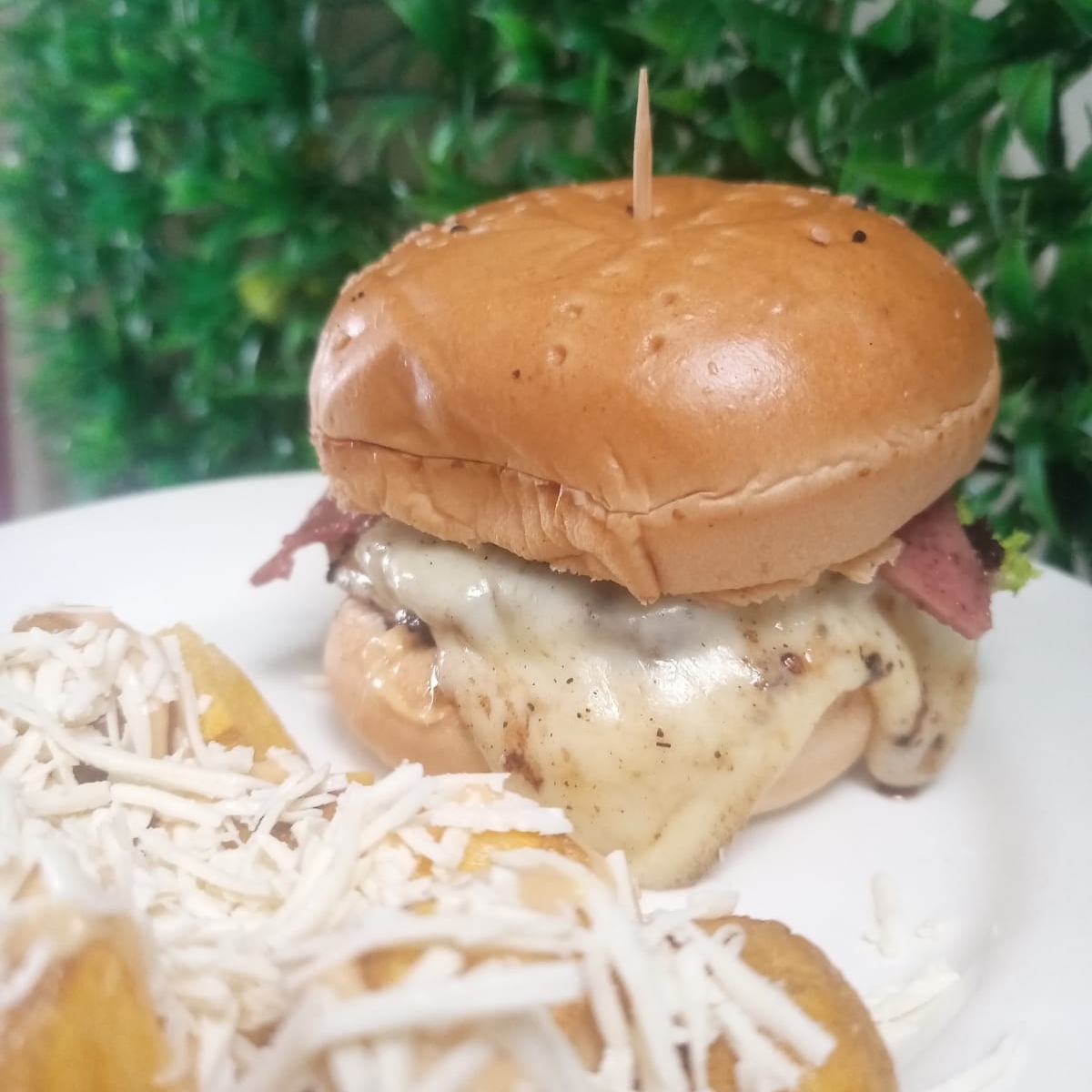 Hawái Promo + Papas + Bebida