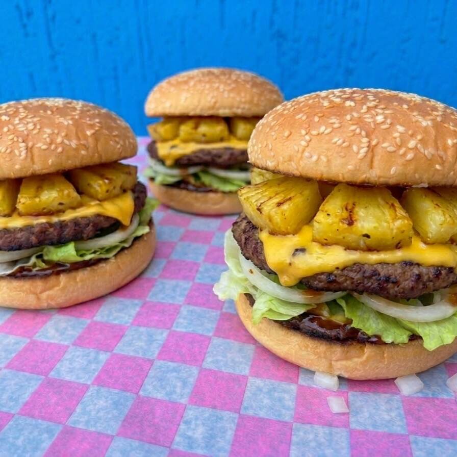 TRIO BURGERS HAWAIANO