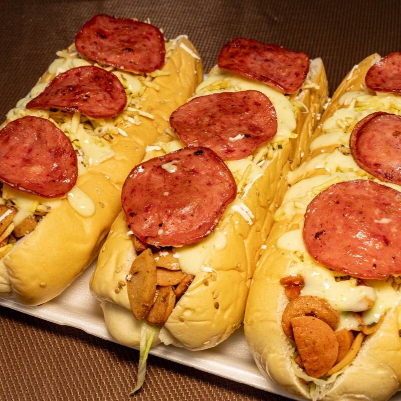 3' Perros Pres