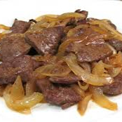 HÍGADO DE RES ENCEBOLLADO O A LA MEXICANA.