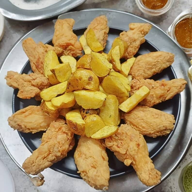 Alitas Crispy 12 Uds + Papas Nativas + Pepsi 1L