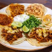 Compra 10 Tacos y Llévate Agua de Jamaica Gratis!!