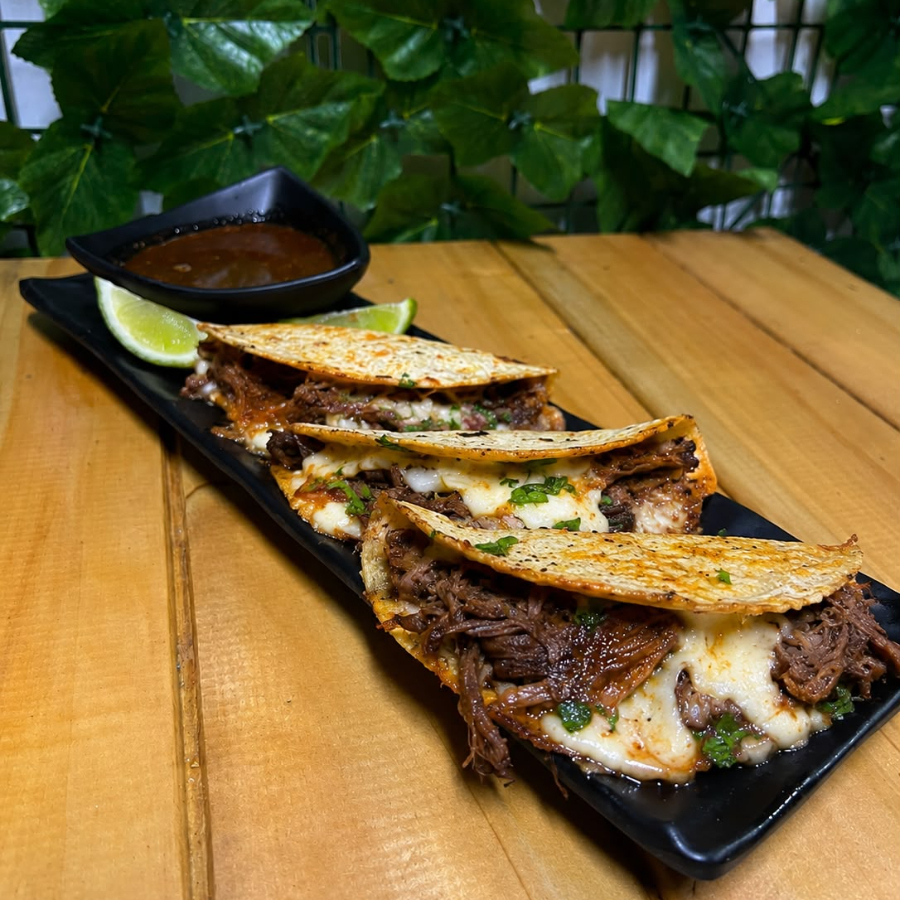 Tacos de Birria (x3)