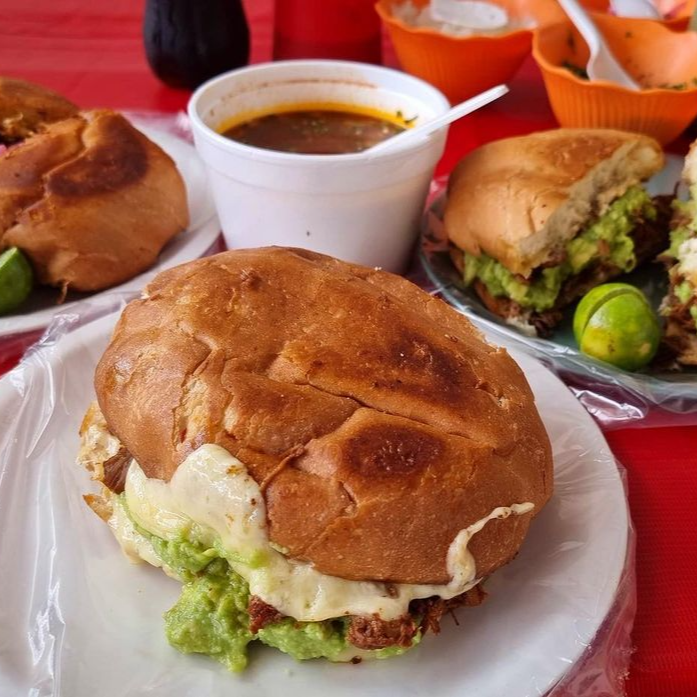 Torta-Birria