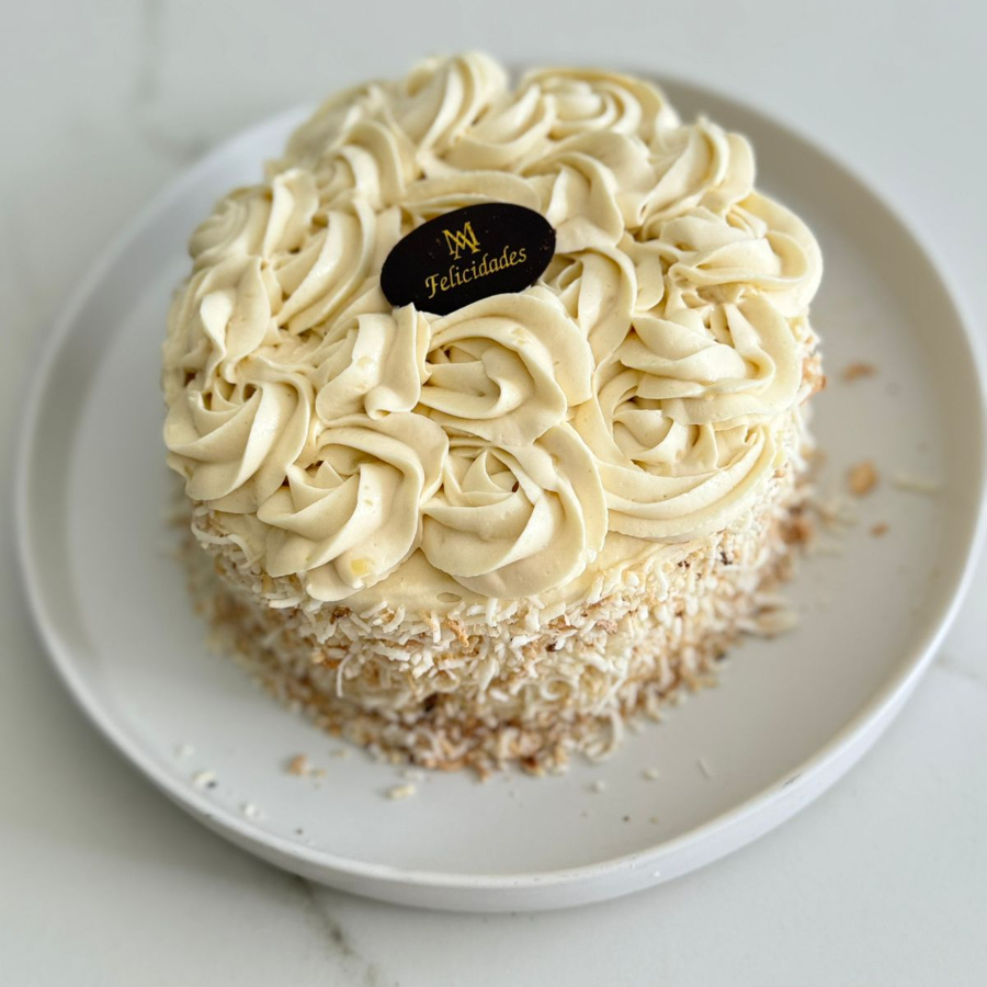 Pastel de Coco (10 Rebanadas)