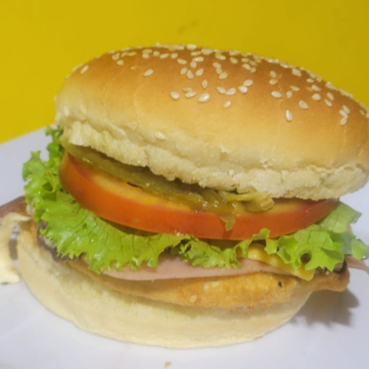 Hamburguesa de Pollo Sencilla