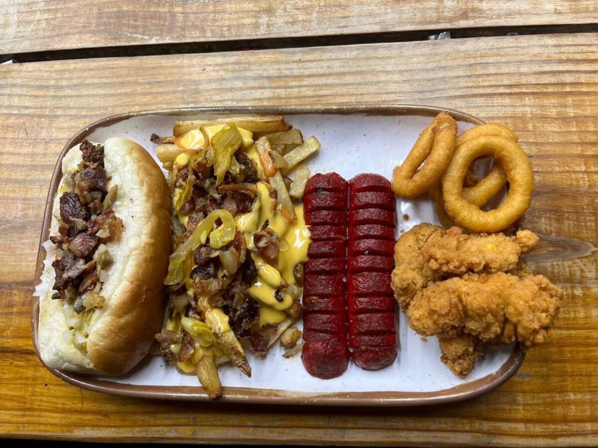 HOT DOGS EL CHUY
