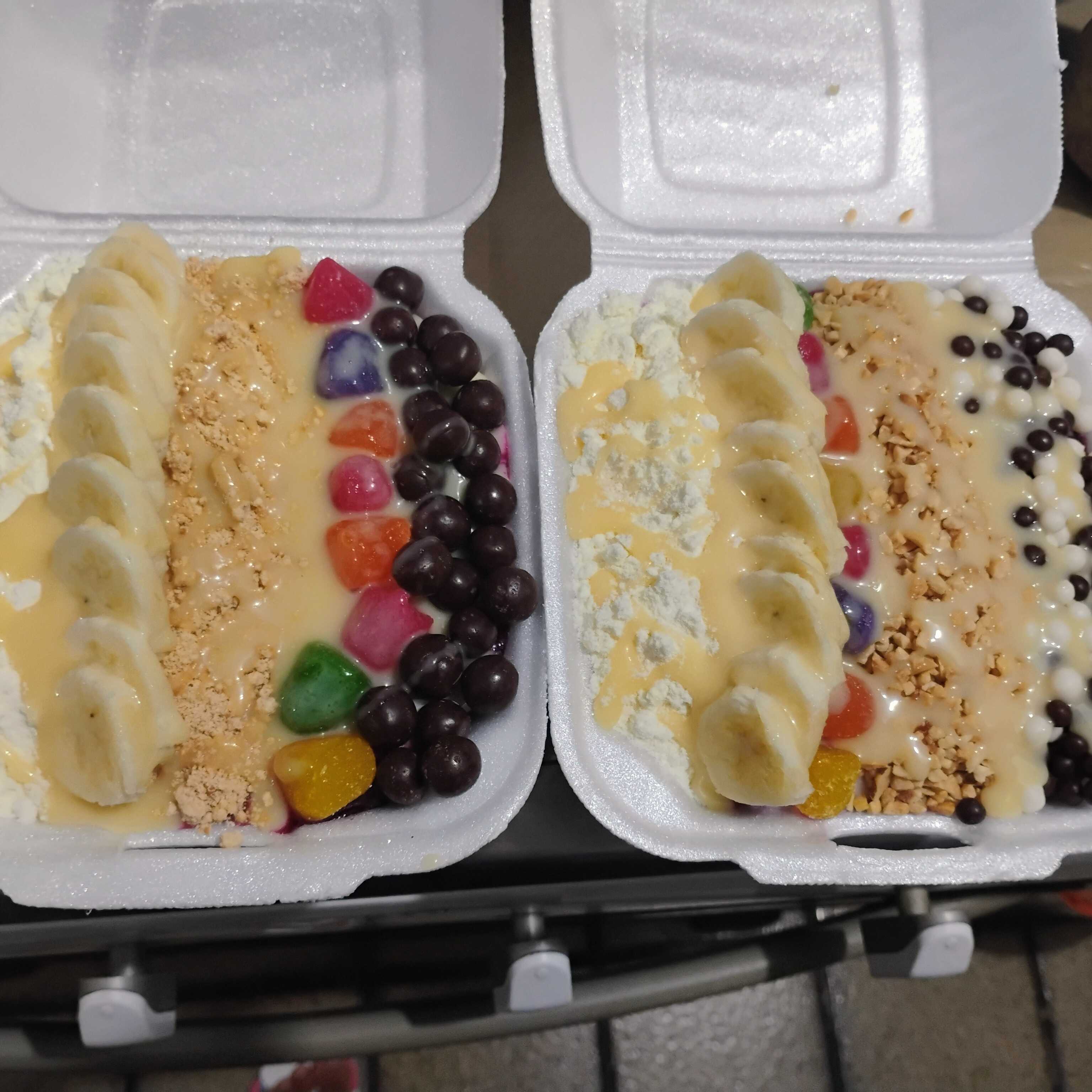 2 Açaí Tigela P (5 acompanhamentos, 1 fruta, 1 cobertura)