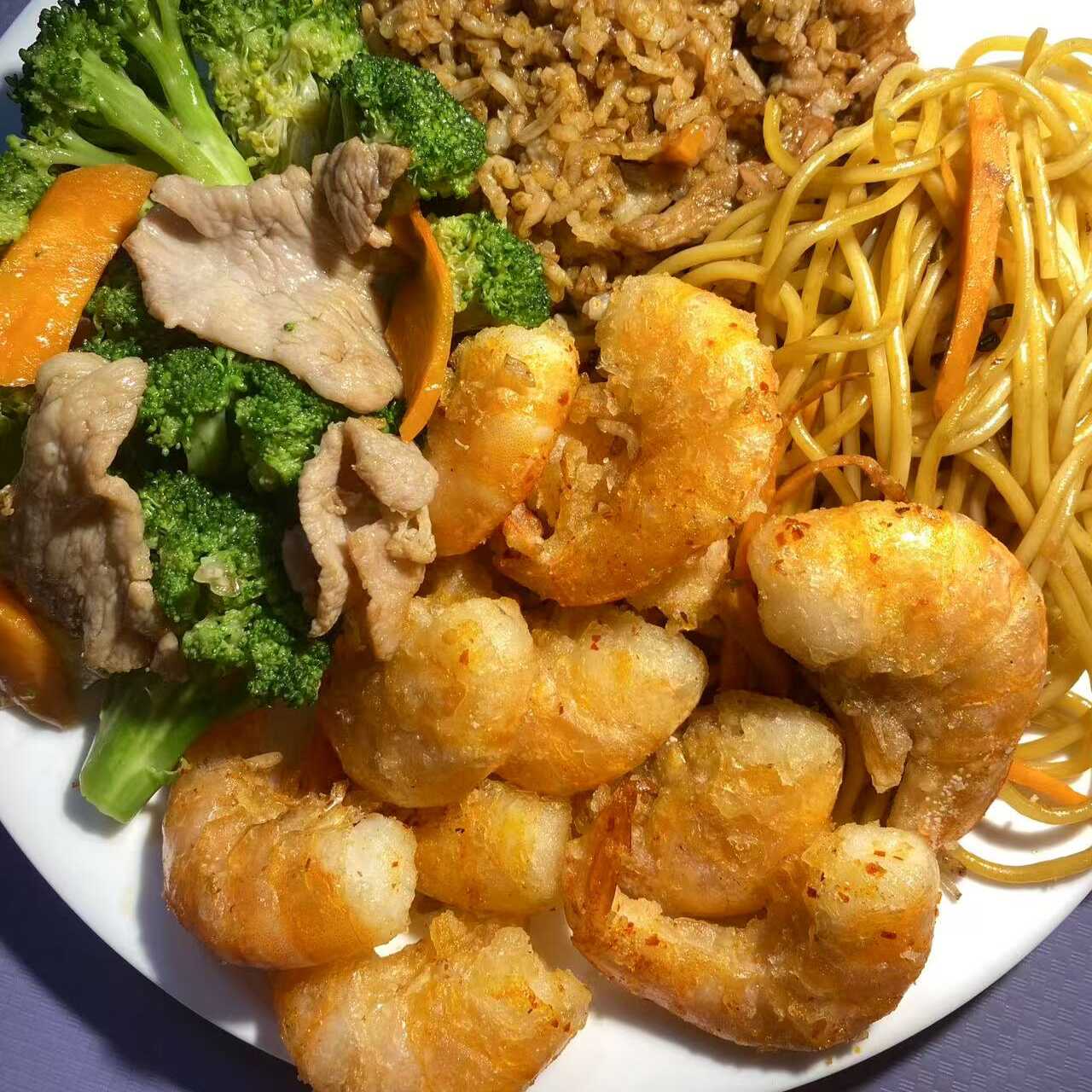 Camaron + Carne Con Brocoli